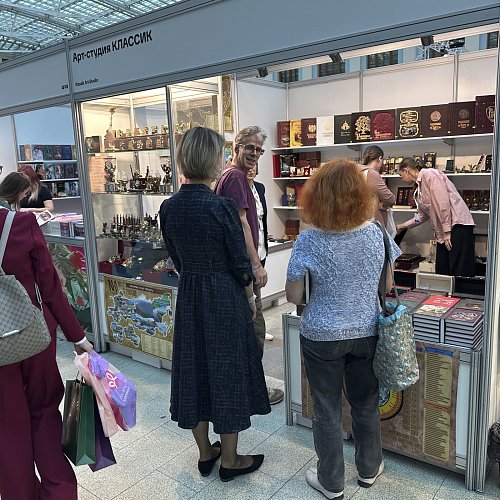Участие компании в Московской международной книжной ярмарке в Гостином Дворе