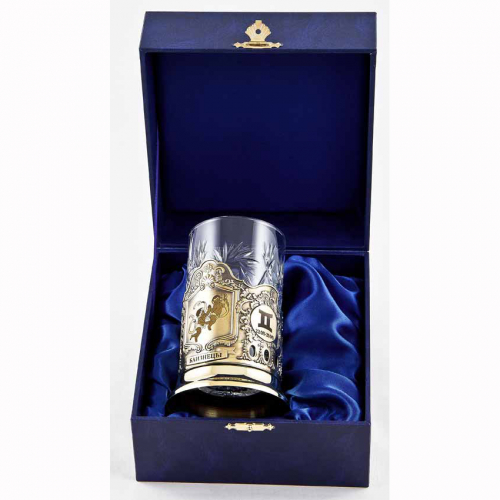 Подстаканник "Близнецы" дерев.футляр, хруст.стакан,латунь,гравировка в 4-х местах Подстаканник "Близнецы" дерев.футляр, хруст.стакан,латунь,гравировка в 4-х местах