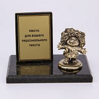 Фигурка на камне "Домовенок"